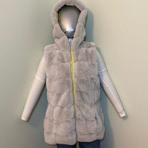 Maurices Yellow and Gray Quilted Vest